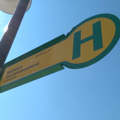 Bushaltestelle - Saalbach Hinterglemm Haltestelle des Skibus in Saalbach Hinterglemm