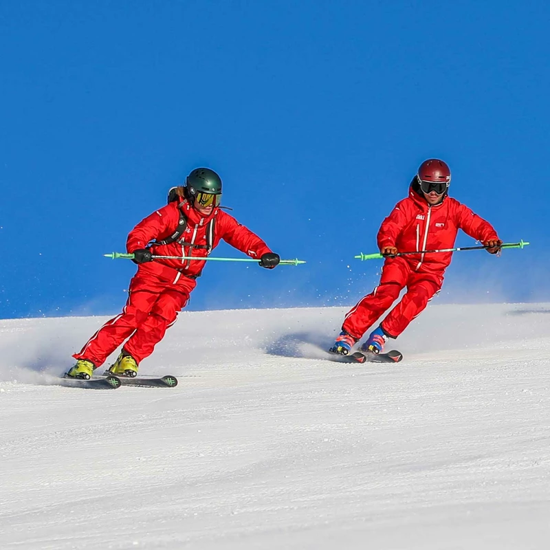 AK Ski of Switzerland - Ski & Snowboard School Snowacademy, Saalbach