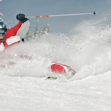 AK Ski of Switzerland - Ski & Snowboard School Snowacademy, Saalbach