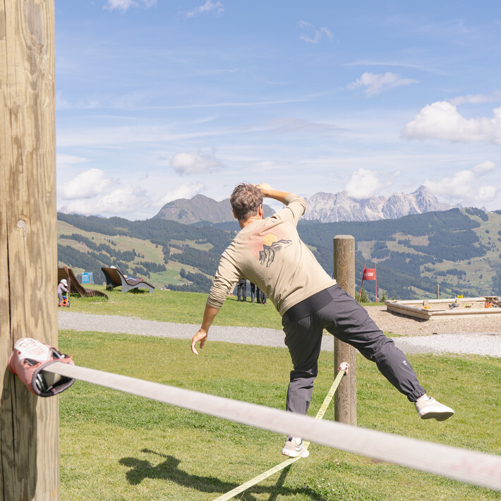 Slackline Parcour | © Karin Pasterer Slackline Parcour | © Karin Pasterer